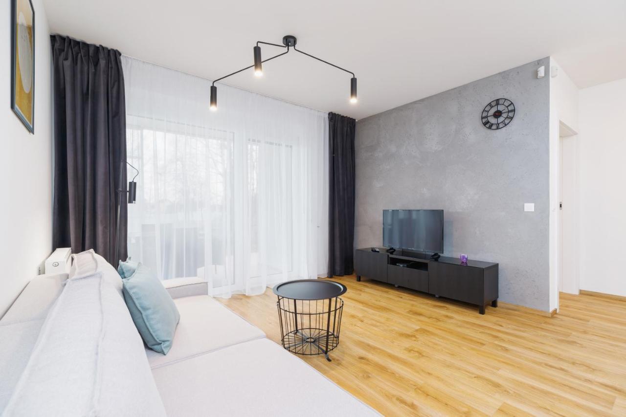 Apartments Supernova Near Tauron Arena By Noclegi Renters كراكوفيا المظهر الخارجي الصورة